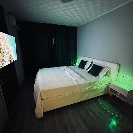 Crd Residence Jászvásár Kültér fotó